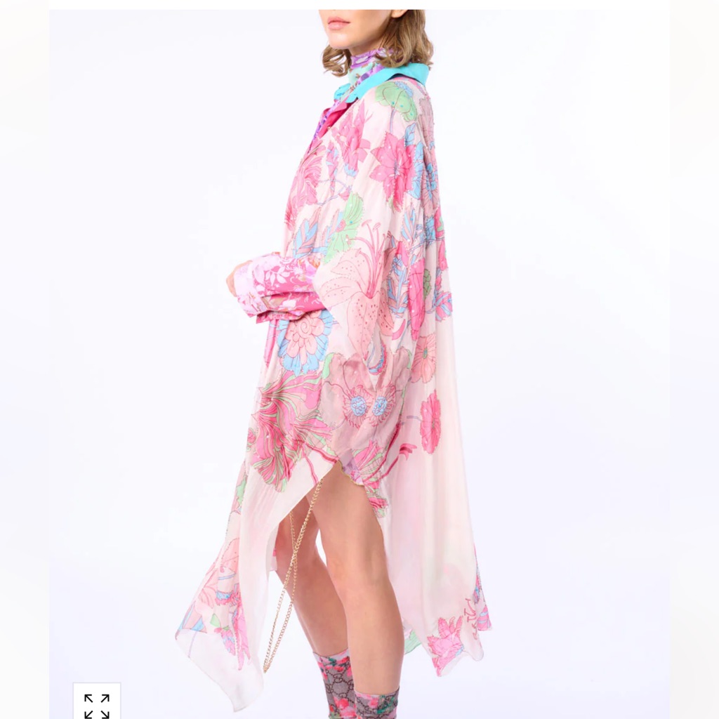 Aratta Icy Fairy Kimono Floral Pink Hand-Beaded Floral Print Kimono